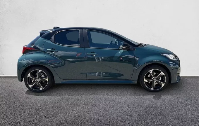 TOYOTA YARIS Hybride 130h Collection extérieur côté droit 131761