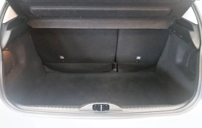 CITROEN C3 PureTech 83 S&S BVM5 C-Series extérieur arrière 945435
