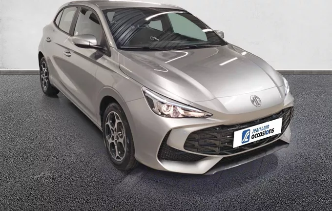 MG MG3 1.5 L Hybrid+ 195 ch Comfort extérieur trois quart avant droit 601284