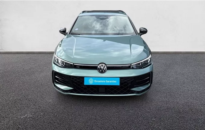 VOLKSWAGEN PASSAT 1.5 eTSI OPF 150 DSG7 R-Line photo 9 2125066