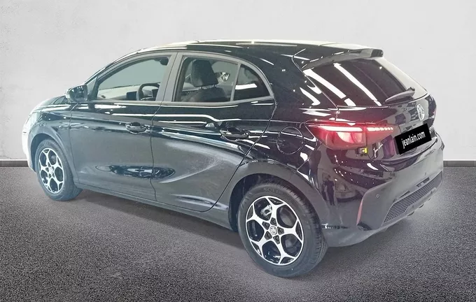 MG MG3 1.5 L Hybrid+ 195 ch Luxury extérieur trois quart arrière gauche 6933