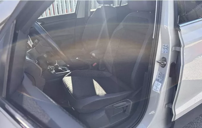 VOLKSWAGEN T-CROSS 1.0 TSI 110 Start/Stop DSG7 Style extérieur trois quart arrière droit 2131176