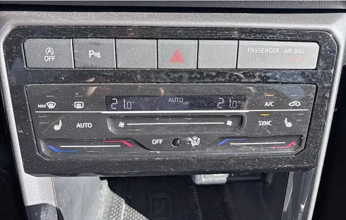 VOLKSWAGEN T-CROSS 1.0 TSI 110 Start/Stop DSG7 Style photo 17 2131176