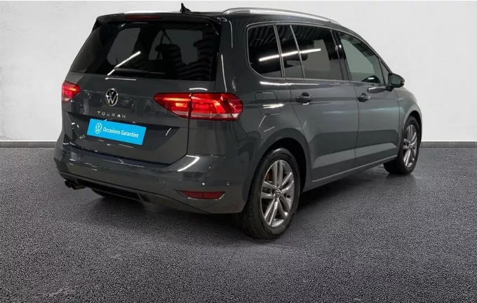 VOLKSWAGEN TOURAN 2.0 TDI 150 DSG7 7pl VW Edition extérieur trois quart arrière droit 2126690