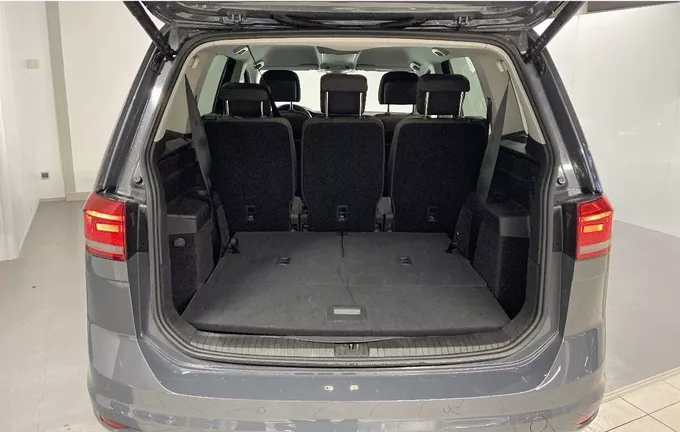 VOLKSWAGEN TOURAN 2.0 TDI 150 DSG7 7pl VW Edition photo 10 2126690