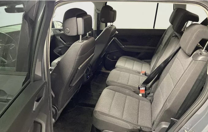 VOLKSWAGEN TOURAN 2.0 TDI 150 DSG7 7pl VW Edition photo 15 2126690