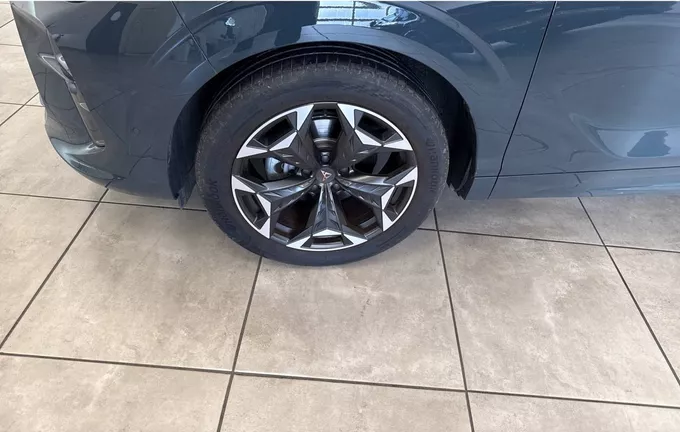 CUPRA TERRAMAR 1.5 eTSI Hybrid 150 ch DSG7 V photo 12 2129739