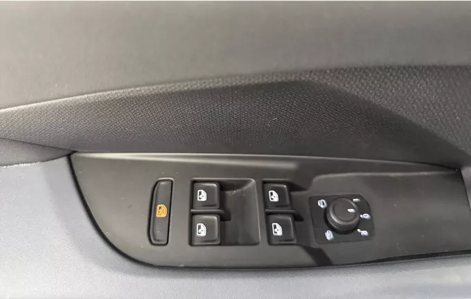 CUPRA TERRAMAR 1.5 eTSI Hybrid 150 ch DSG7 V photo 14 2129739