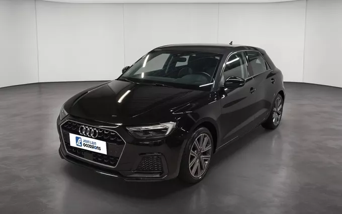 AUDI A1 Sportback 30 TFSI 110 ch S tronic 7 Advanced extérieur trois quart avant gauche 2132748