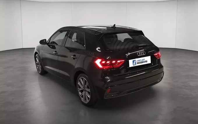 AUDI A1 Sportback 30 TFSI 110 ch S tronic 7 Advanced extérieur trois quart arrière gauche 2132748