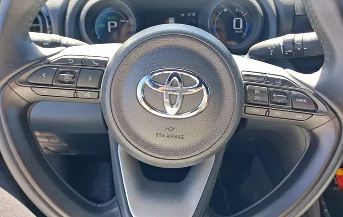 TOYOTA YARIS CROSS Hybride 116h 2WD Design photo 12 1103648