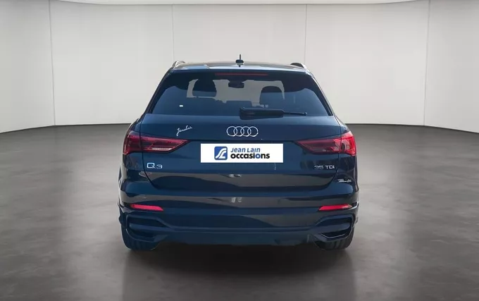 AUDI Q3 35 TDI 150 ch S tronic 7 S line extérieur arrière 2132347