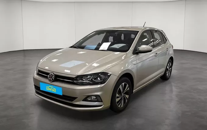 VOLKSWAGEN POLO 1.0 TSI 95 S&S BVM5 Confortline extérieur trois quart avant gauche 213633