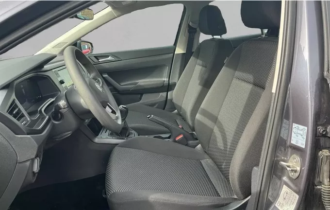 VOLKSWAGEN POLO 1.0 TSI 95 S&S BVM5 extérieur trois quart arrière droit 2126555