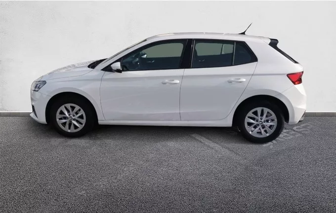 SKODA FABIA 1.0 MPI 65 ch BVM5 Active extérieur trois quart arrière gauche 2124134