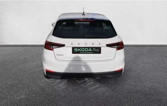 SKODA FABIA 1.0 MPI 65 ch BVM5 Active extérieur côté gauche 2124134