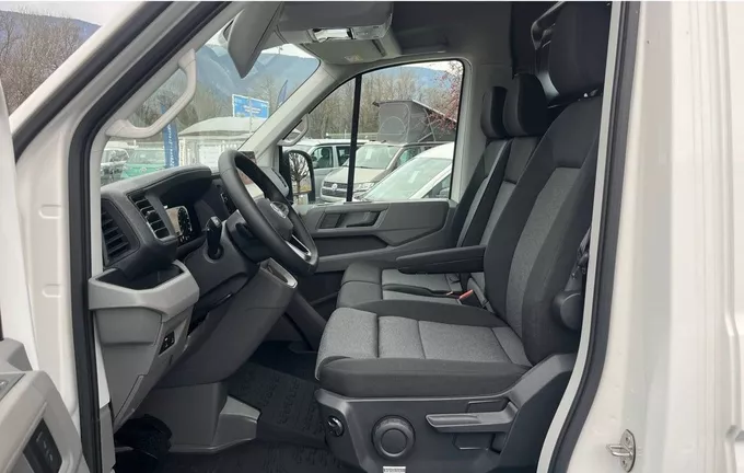 VOLKSWAGEN UTILITAIRES CRAFTER VAN 35 L4H3 2.0 TDI 140 CH BVA BUSINESS extérieur trois quart arrière droit 6165