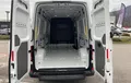 Miniature VOLKSWAGEN UTILITAIRES CRAFTER VAN 35 L4H3 2.0 TDI 140 CH BVA BUSINESS photo 14 6165