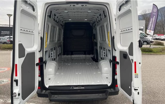 VOLKSWAGEN UTILITAIRES CRAFTER VAN 35 L4H3 2.0 TDI 140 CH BVA BUSINESS photo 14 6165