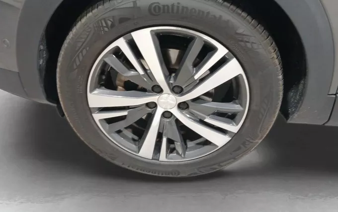 PEUGEOT 5008 PureTech 130ch S&S EAT8 Allure Pack photo 9 946668