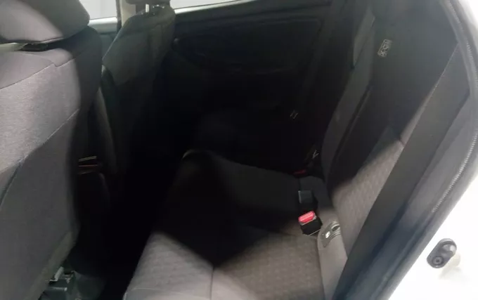 TOYOTA YARIS Hybride 116h Design photo 18 1103796