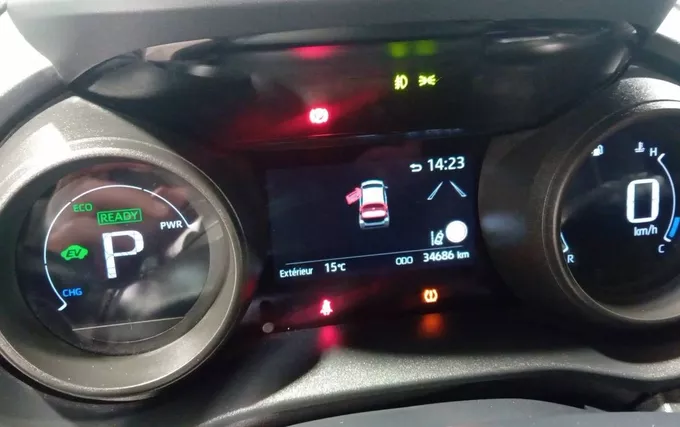 TOYOTA YARIS Hybride 116h Design photo 21 1103796