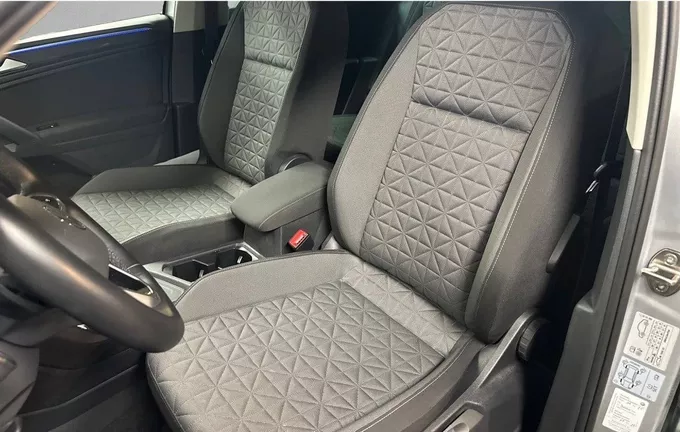 VOLKSWAGEN TIGUAN 2.0 TDI 150ch DSG7 Life Business extérieur trois quart arrière droit 2123469
