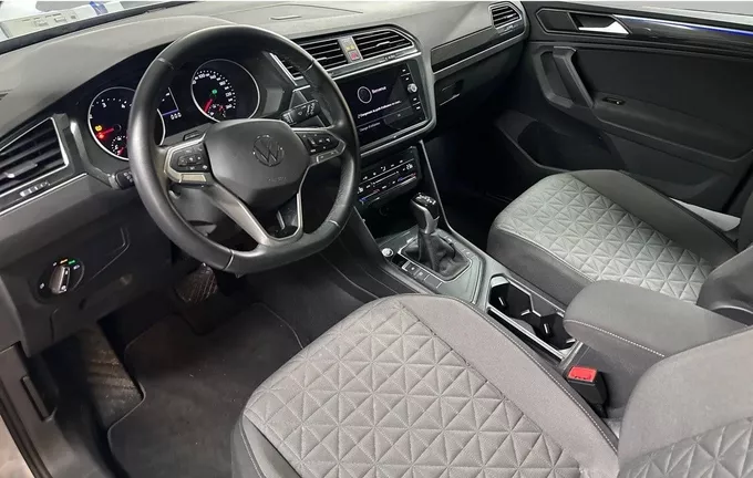 VOLKSWAGEN TIGUAN 2.0 TDI 150ch DSG7 Life Business photo 13 2123469