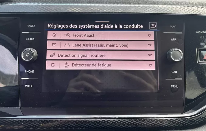 VOLKSWAGEN POLO 1.0 TSI 110 S&S DSG7 Life Plus photo 20 2130533