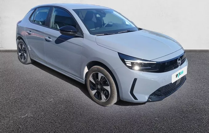 OPEL CORSA Electrique 136 ch & Batterie 50 kWh extérieur trois quart avant droit 945958