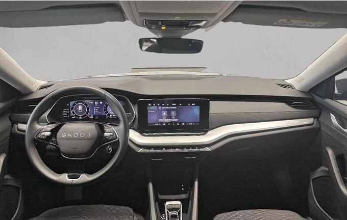 SKODA OCTAVIA Combi 1.5 TSI Hybrid 150 ch ACT DSG7 Selection extérieur trois quart avant droit 2129727