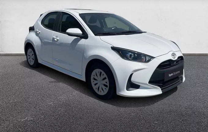 TOYOTA YARIS Hybride 116h Active extérieur trois quart avant droit 1103636
