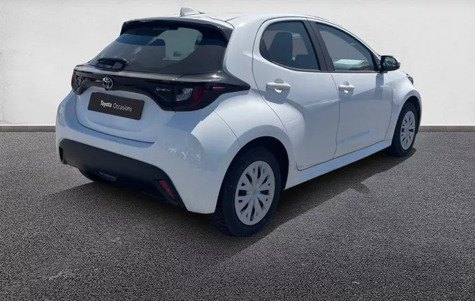 TOYOTA YARIS Hybride 116h Active extérieur trois quart arrière droit 1103636