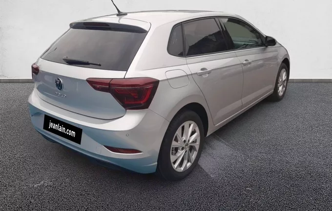 VOLKSWAGEN POLO 1.0 TSI 116 S&S DSG7 Style extérieur trois quart arrière droit 1095