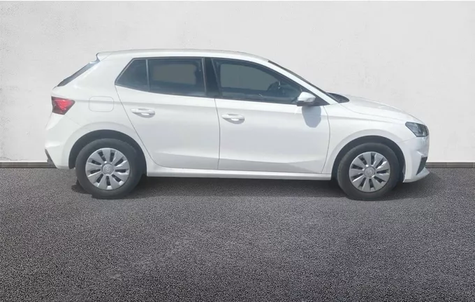 SKODA FABIA 1.0 MPI 65 ch BVM5 Active extérieur côté droit 2129573