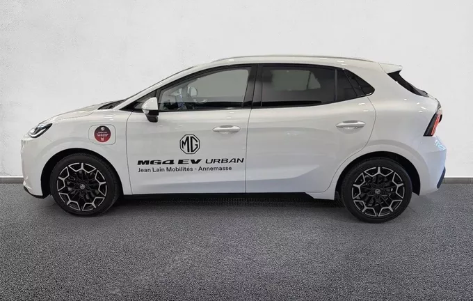 MG MG4 54 kWh - 118 kW Premium extérieur côté gauche 9707