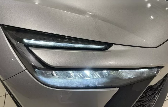 TOYOTA C-HR Hybride 200 Design photo 21 1102810