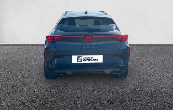 CUPRA FORMENTOR 1.5 eTSI Hybrid 150 ch DSG7 V extérieur arrière 2130960