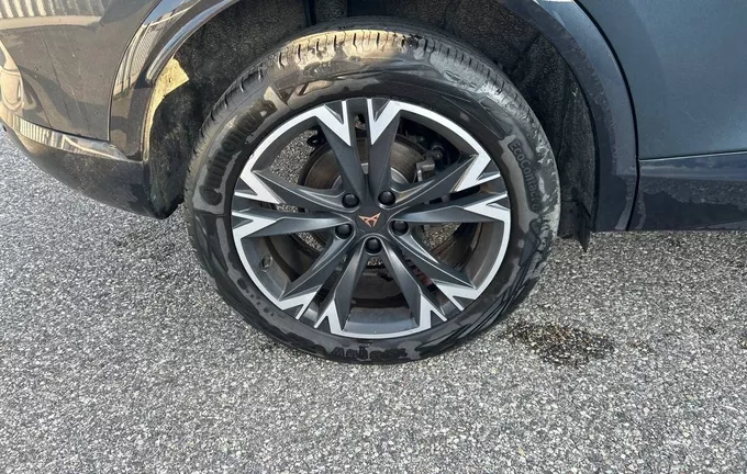CUPRA FORMENTOR 1.5 eTSI Hybrid 150 ch DSG7 V photo 9 2130960