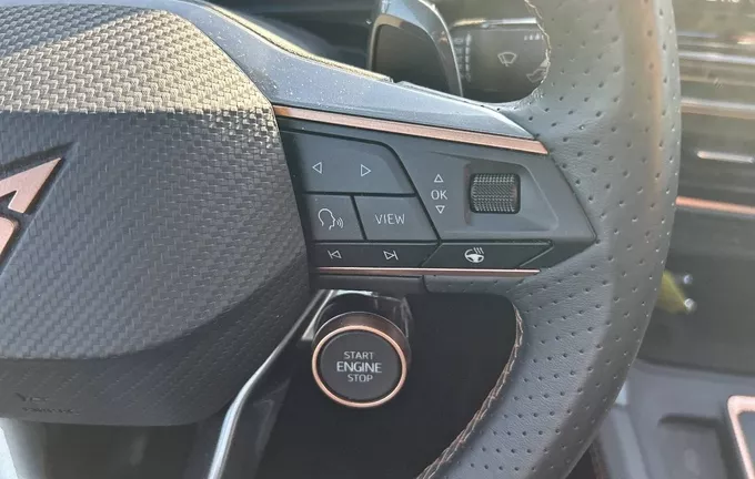 CUPRA FORMENTOR 1.5 eTSI Hybrid 150 ch DSG7 V photo 12 2130960
