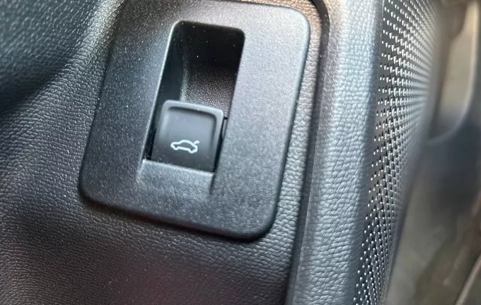 CUPRA FORMENTOR 1.5 eTSI Hybrid 150 ch DSG7 V photo 16 2130960