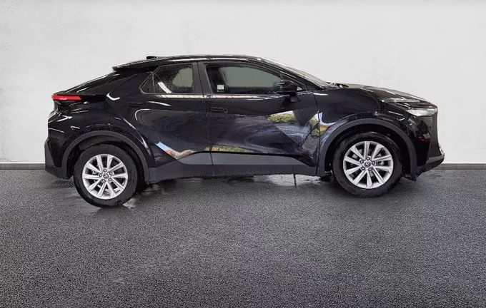 TOYOTA C-HR Hybride 140 Dynamic extérieur côté droit 1102511