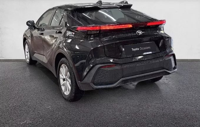 TOYOTA C-HR Hybride 140 Dynamic extérieur trois quart arrière gauche 1102511