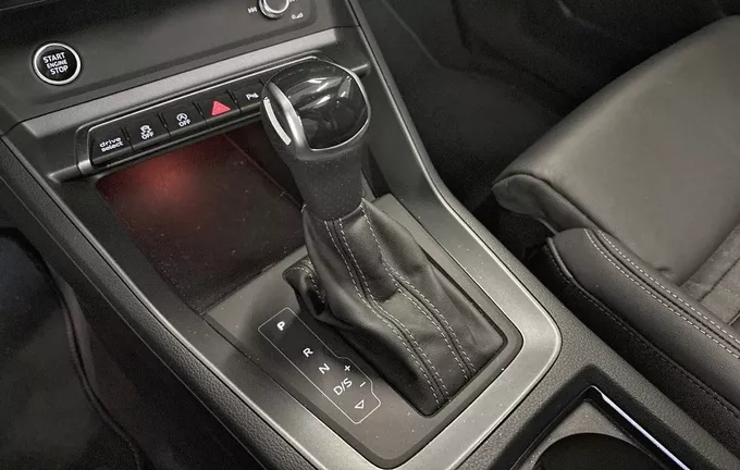 AUDI Q3 Sportback 35 TFSI 150 ch S tronic 7 S line plus photo 13 2128363