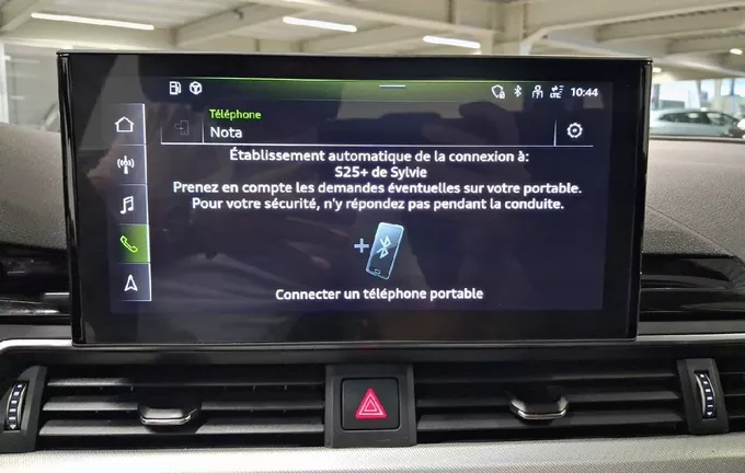 AUDI A4 Allroad 40 TDI 190 S Tronic 7 Quattro Design photo 16 2131538