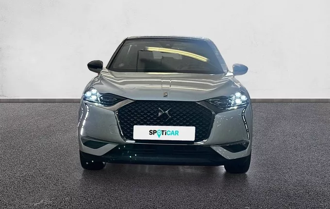 DS DS3 Crossback PureTech 130 EAT8 Rivoli extérieur avant 946059