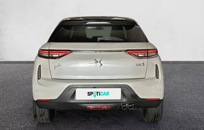 DS DS3 Crossback PureTech 130 EAT8 Rivoli extérieur trois quart arrière droit 946059