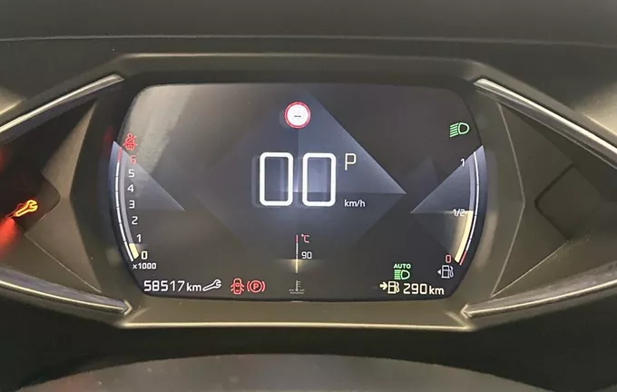 DS DS3 Crossback PureTech 130 EAT8 Rivoli photo 10 946059