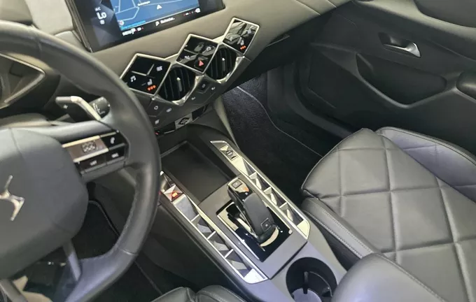 DS DS3 Crossback PureTech 130 EAT8 Rivoli photo 14 946059