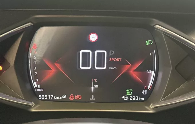 DS DS3 Crossback PureTech 130 EAT8 Rivoli photo 18 946059